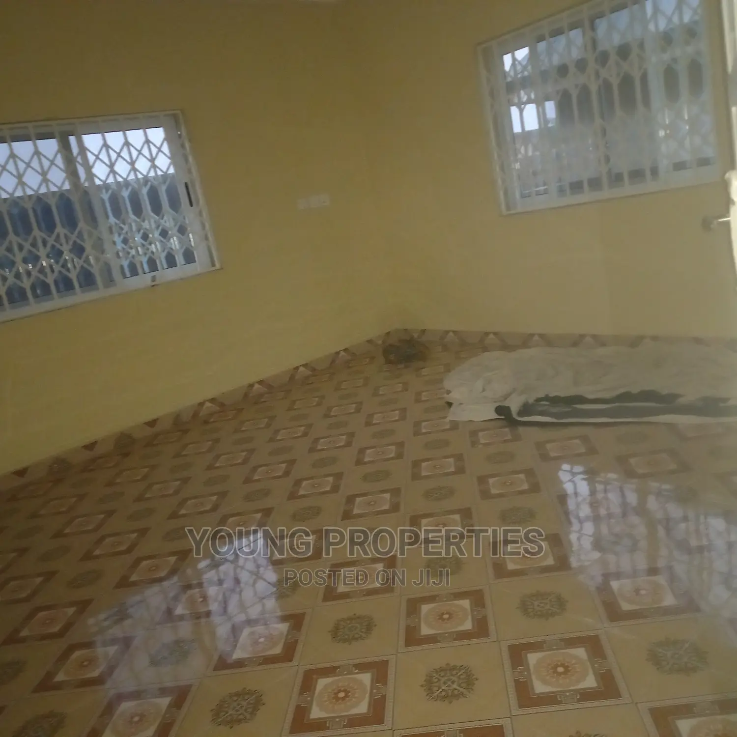 2bdrm House in Ga West Municipal for sale
