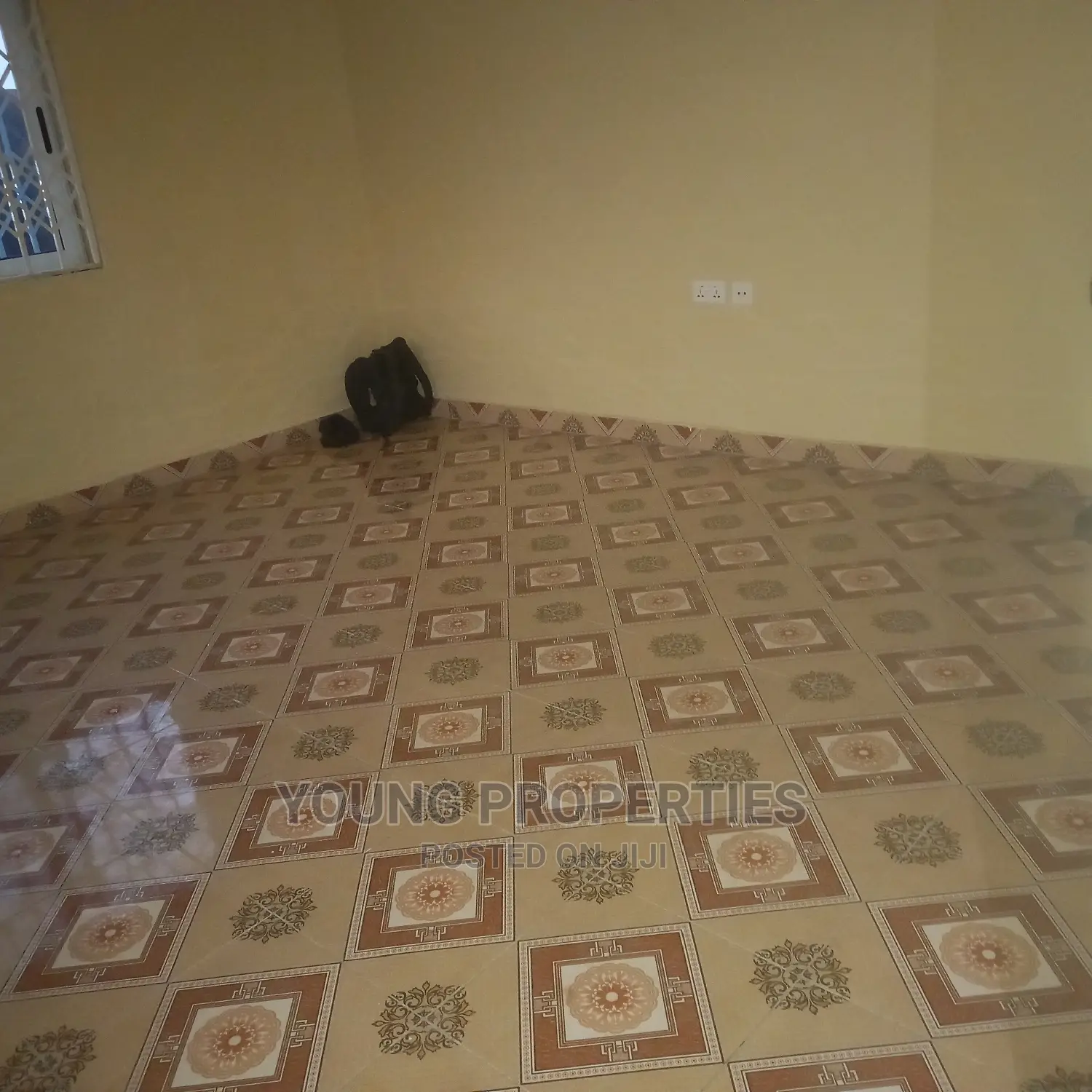2bdrm House in Ga West Municipal for sale