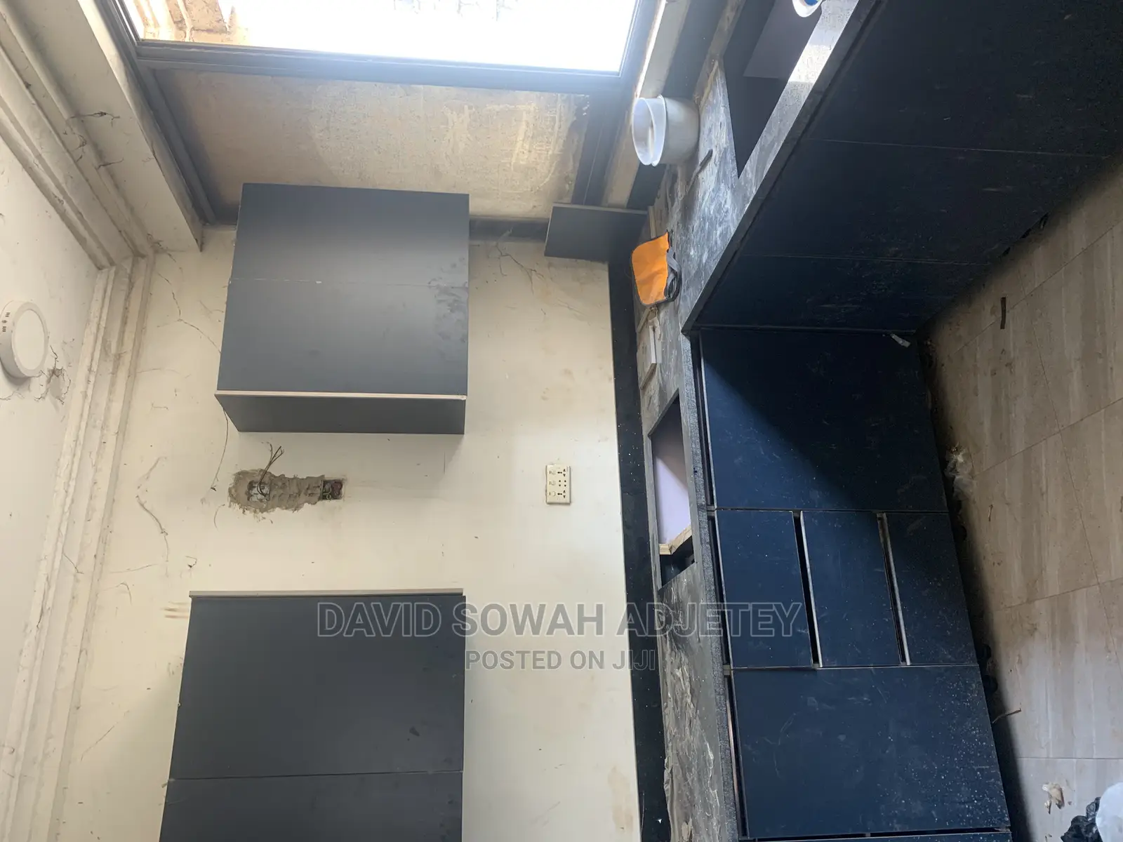 4bdrm House in East Airport for Sale