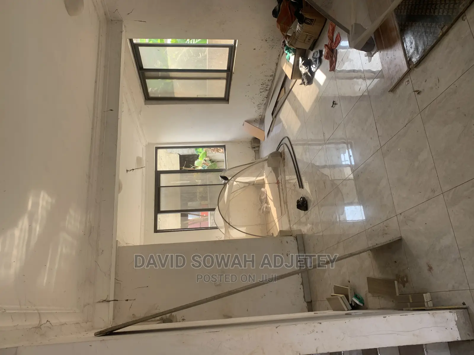 4bdrm House in East Airport for Sale