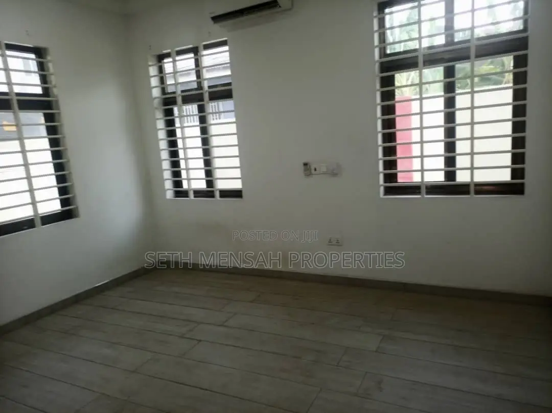 2bdrm House in Skm Property, East Legon for Rent
