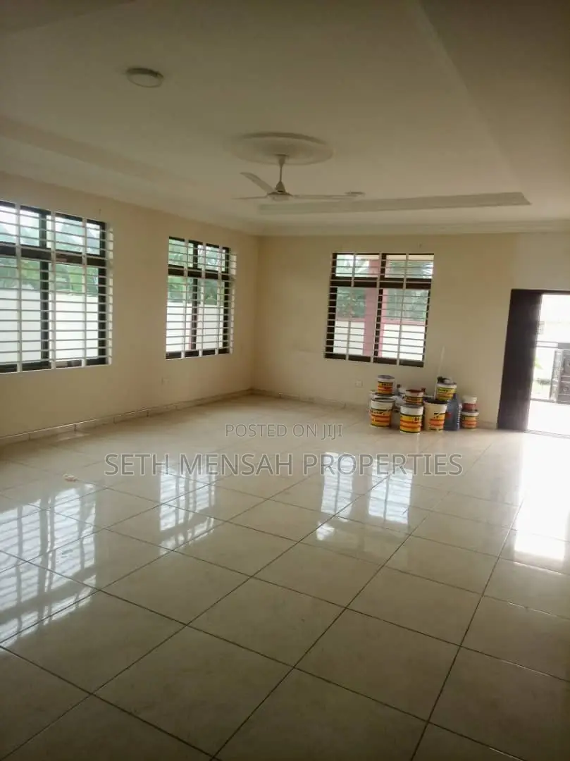 2bdrm House in Skm Property, East Legon for Rent