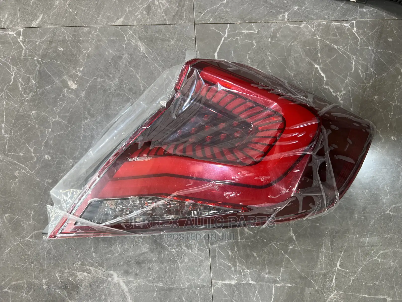 Honda Civic Taillight 2016-21 (LED SPECS)