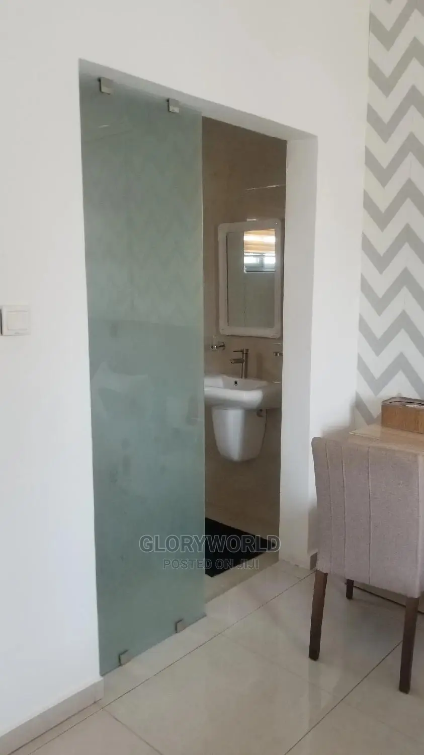 Furnished 2bdrm Apartment in Labone for rent