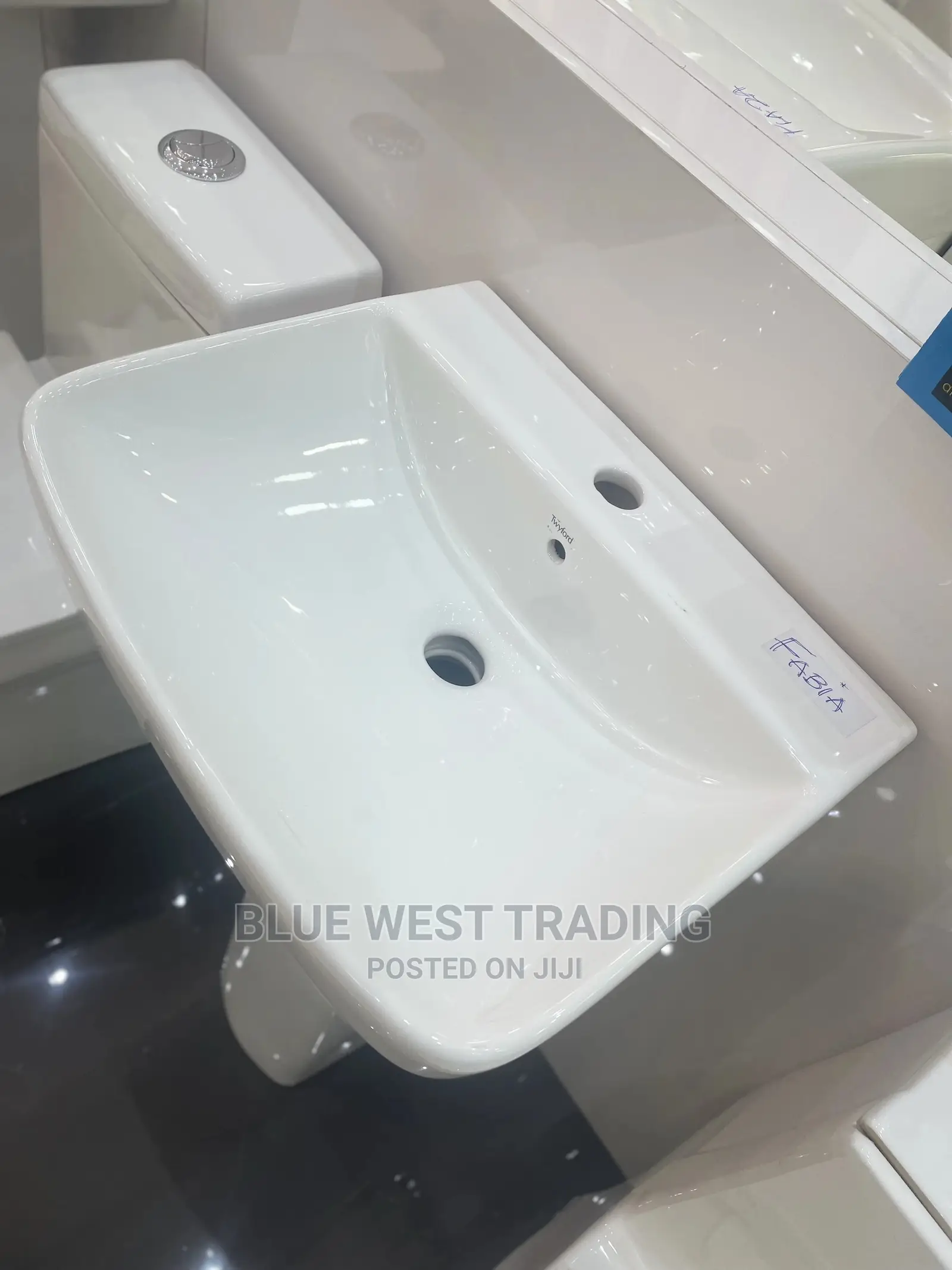 Basin and Stand (Twyford)