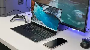 New Laptop Dell XPS 13 8GB Intel Core I5 SSD 256GB