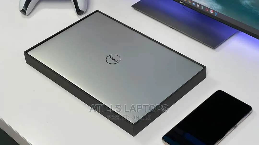New Laptop Dell XPS 13 8GB Intel Core I5 SSD 256GB