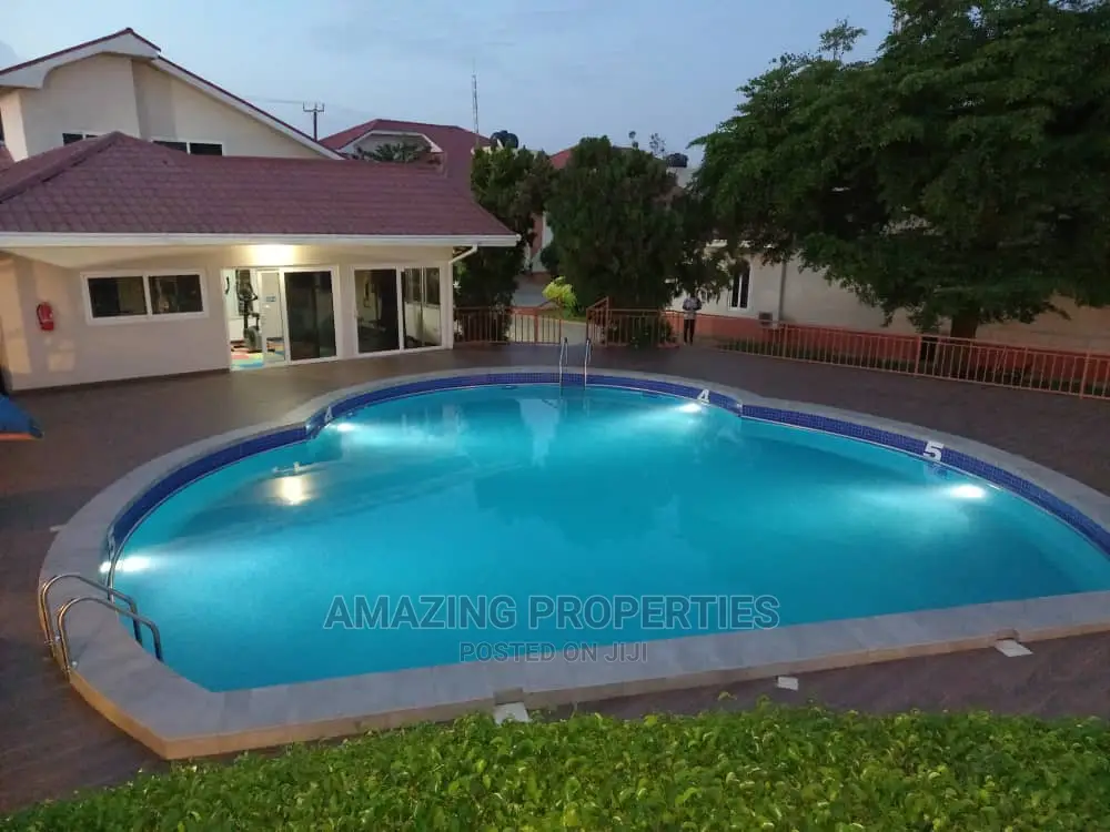 Furnished 3bdrm Townhouse / Terrace in East Legon for Rent