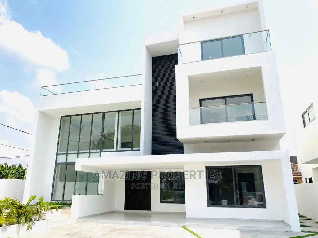 5bdrm House in East Legon for Sale
