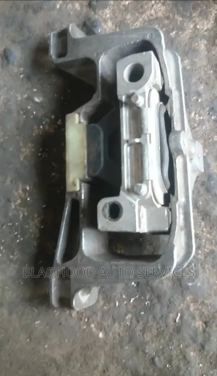 Benz Cla 250 2014 Engine Seat/Gearbox Mount Available