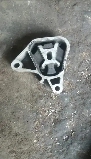 Benz CLA 250 2014 ENGINE SEAT/ MOUNT in Stock