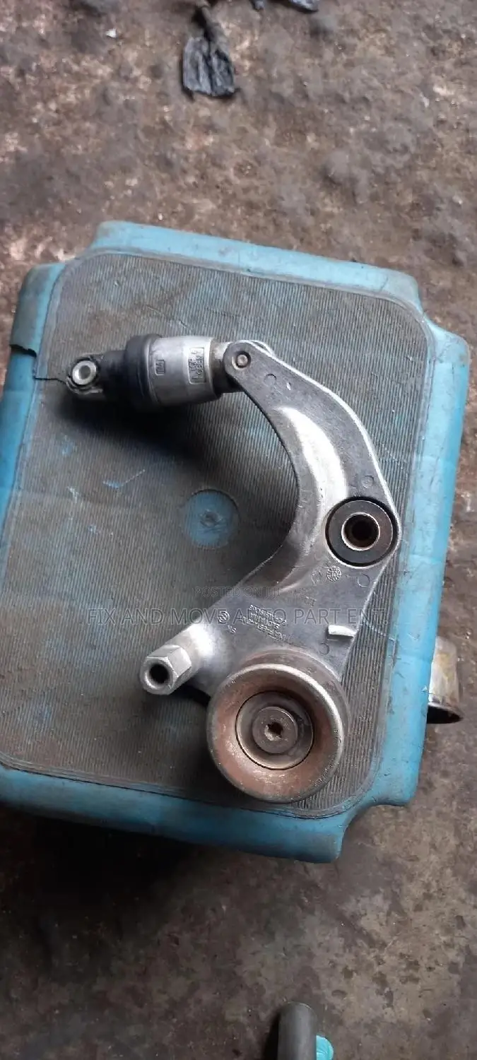 Honda Civic 2006-2011 Home Used FAN BELT ADJUSTOR Available
