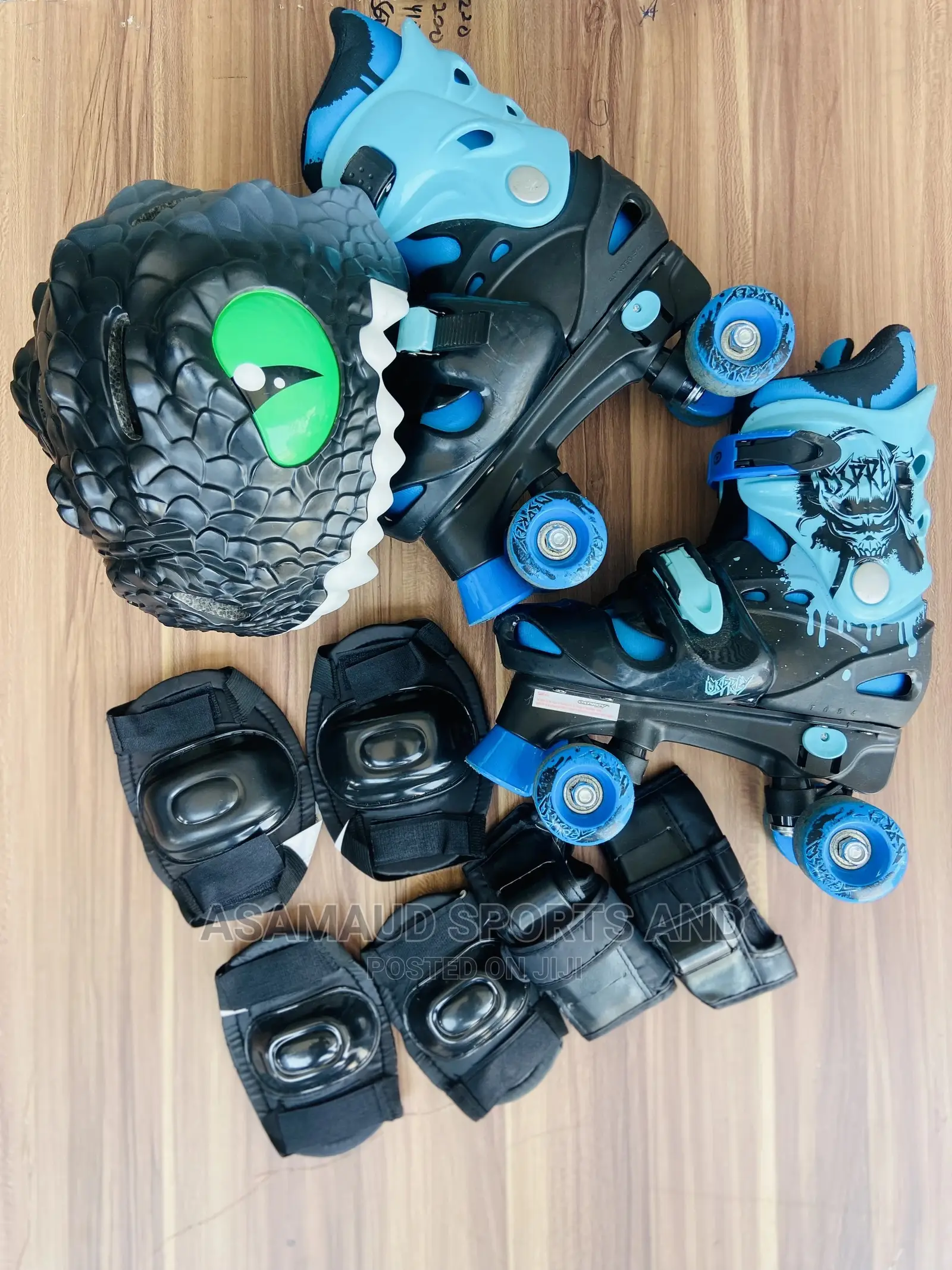 Skating Shoes at Cool Price