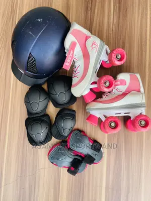 Skating Shoes at Cool Price