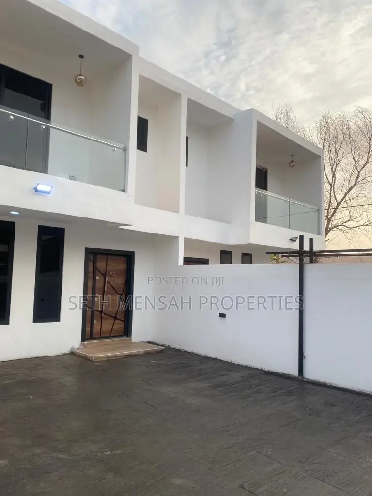 3bdrm House in Skm Property, Haatso for Sale