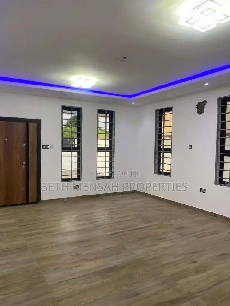 3bdrm House in Skm Property, Haatso for Sale