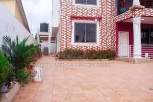 5bdrm House in Skm Property, Ashomang Estate for Sale