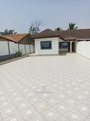 2bdrm House in Teshie Raster, Tseaddo for rent