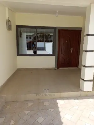 2bdrm House in Teshie Raster, Tseaddo for rent