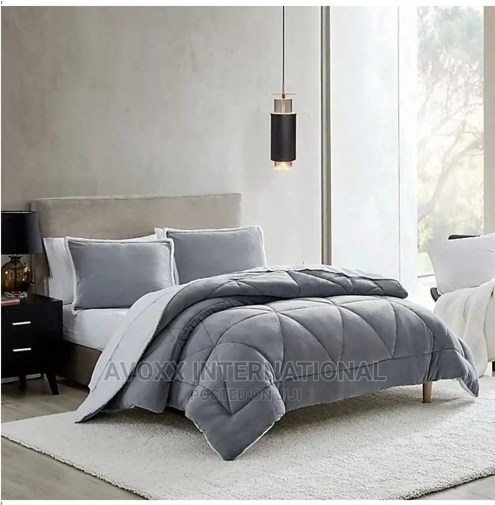 UGG Avery 2-piece Reversible Twin/Twin XL Comforter Set/Grey