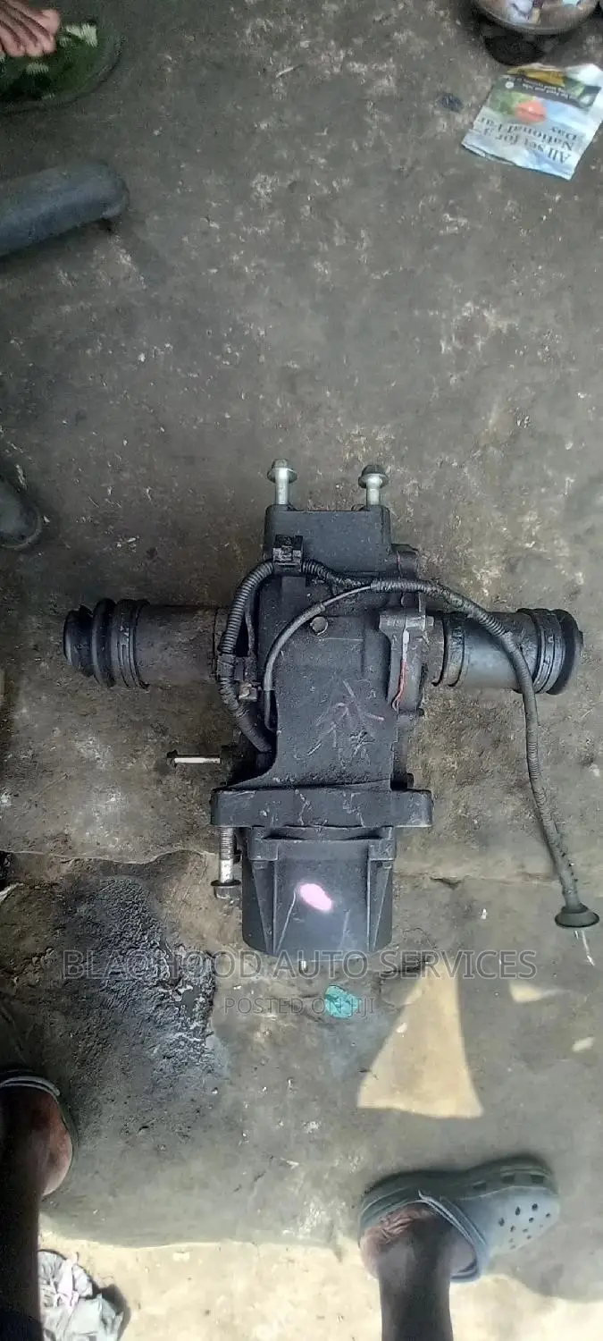 Toyota Yaris/ Vitz 2008-14 BACK AXLE OPINION(4x4) in Stock