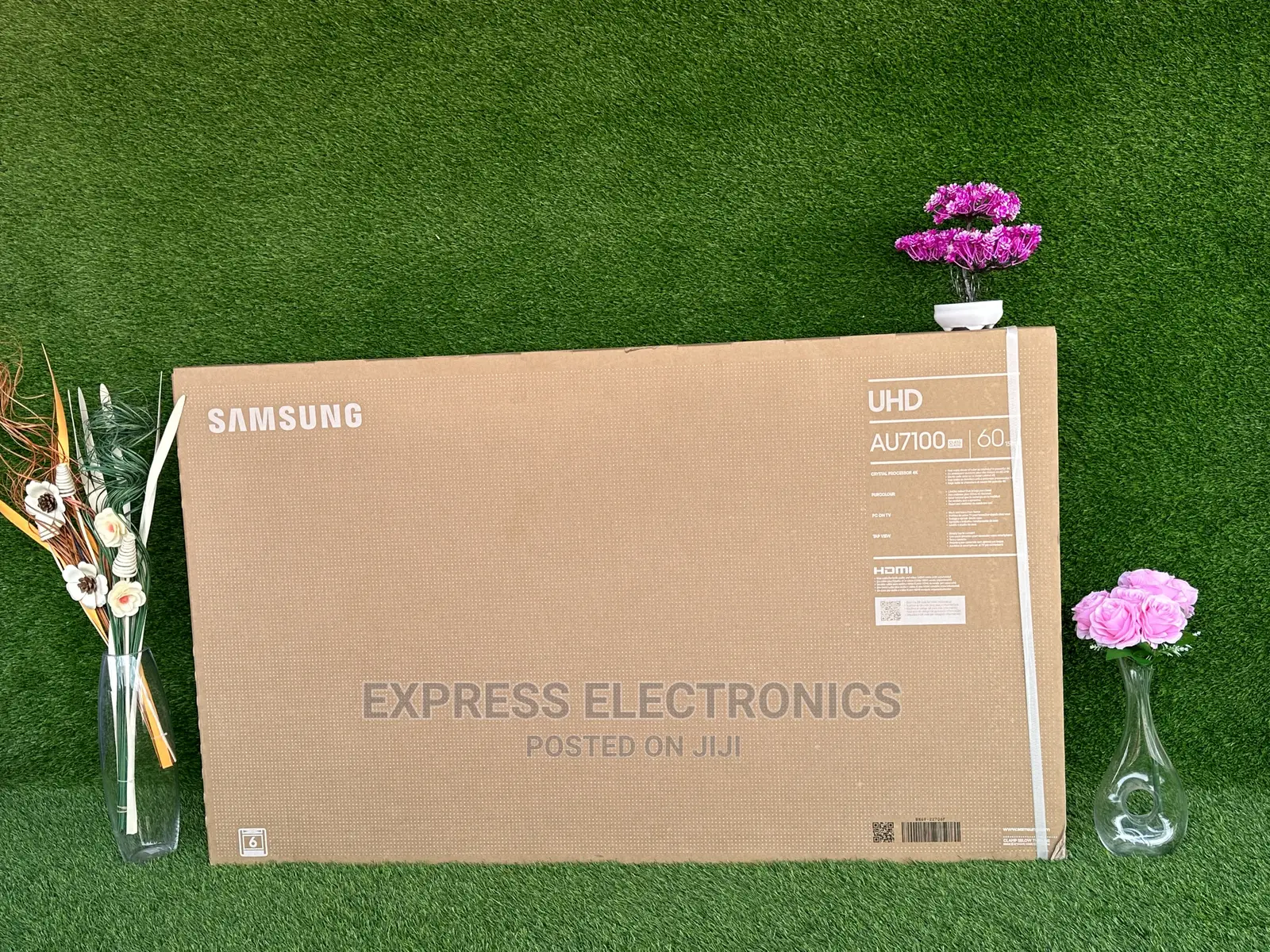 Diagonal Display Sleek Samsung 60”Series 7 UHD Tv
