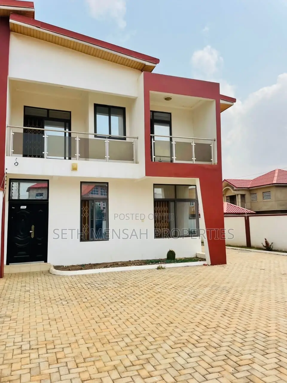 3bdrm House in East Legon for Rent