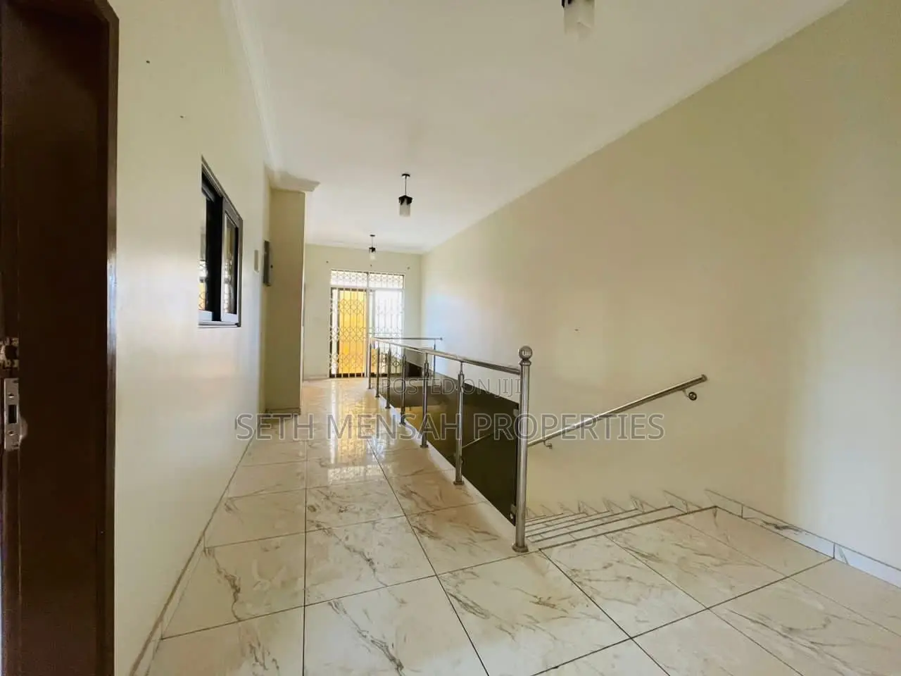 3bdrm House in East Legon for Rent