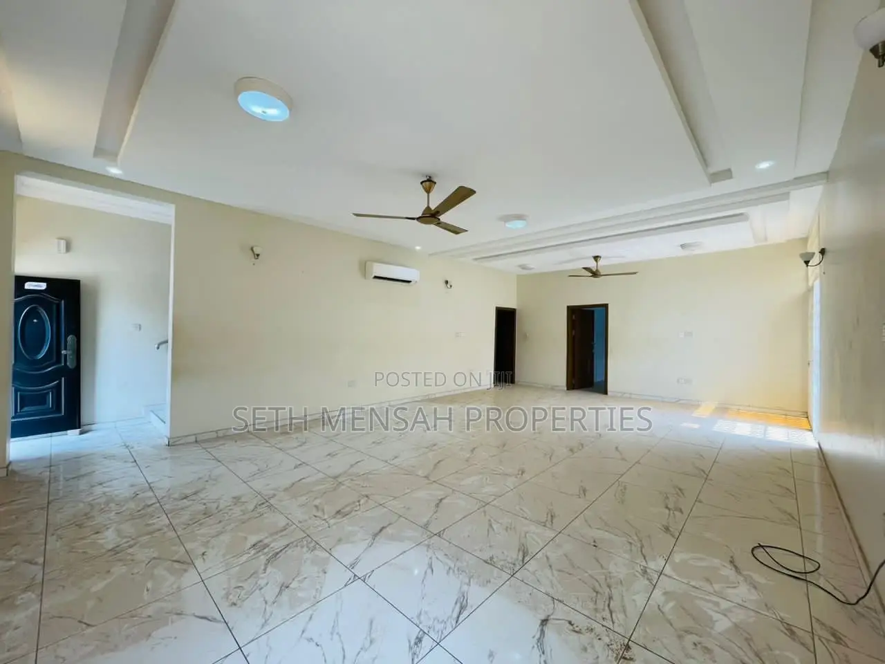 3bdrm House in East Legon for Rent
