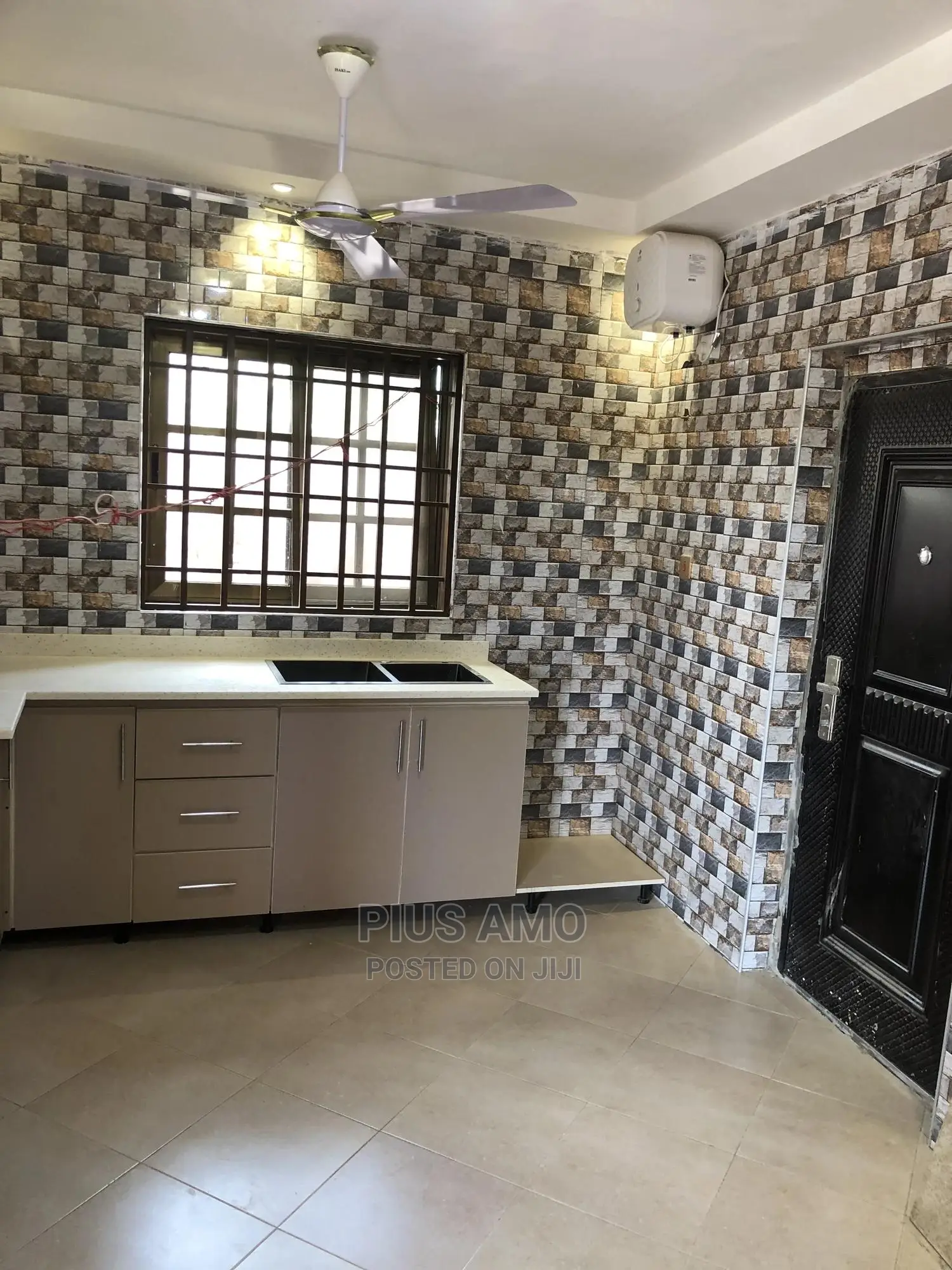 4bdrm House in Tseaddo, Labadi for rent