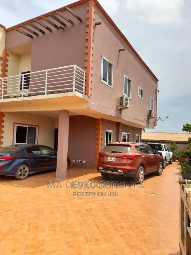 5bdrm Duplex in Dr Roko, Ofankor for Sale