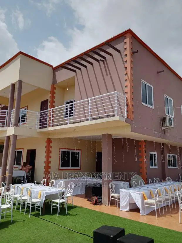 5bdrm Duplex in Dr Roko, Ofankor for Sale