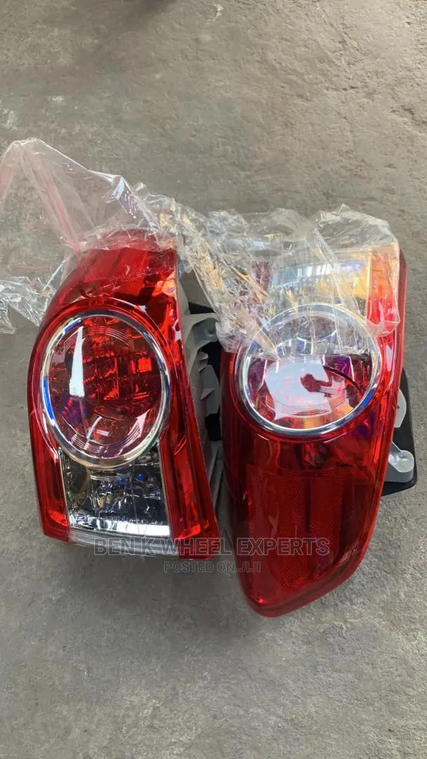 Toyota Corolla 2013 Taillights