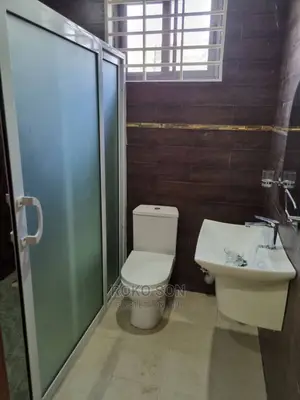 4bdrm Duplex in Dr, Tema Metropolitan for Rent