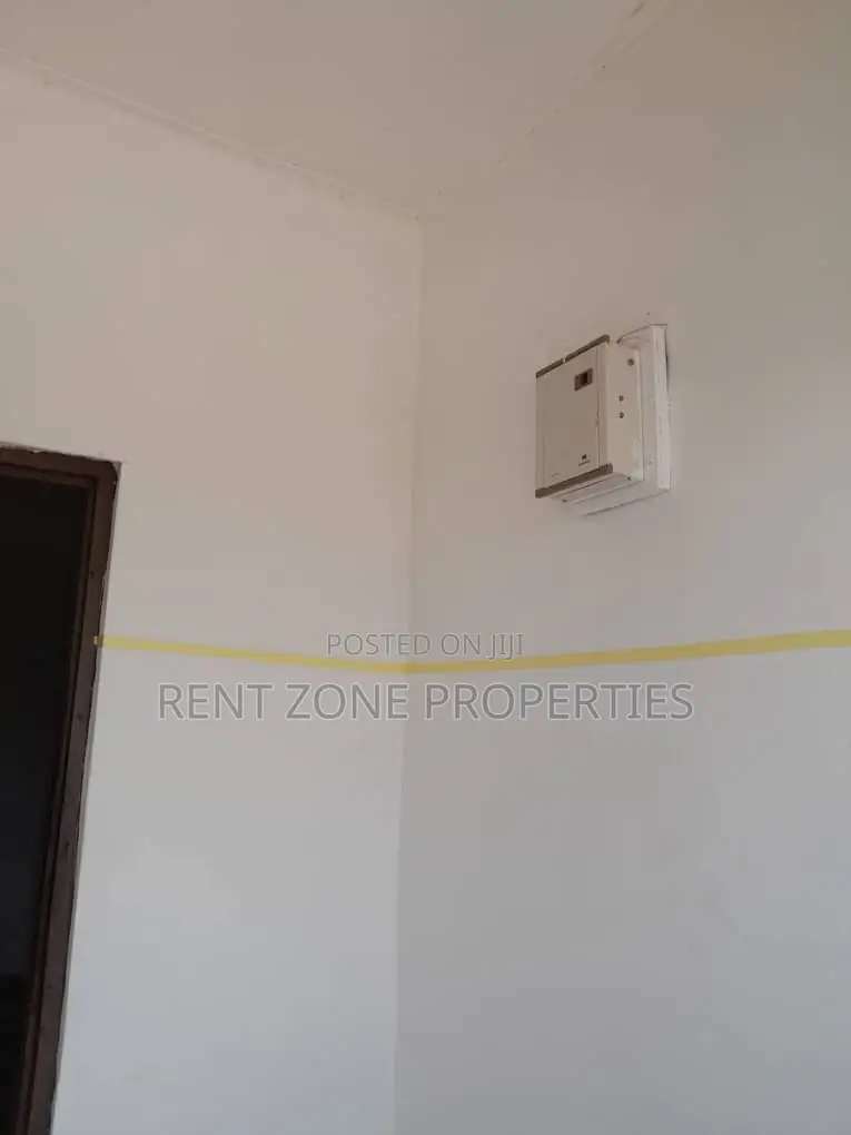 1bdrm Apartment in Ofankor for rent