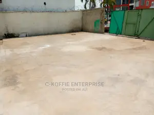 350 SQM + 5bedrooms Aprtmt at NIA for Rent