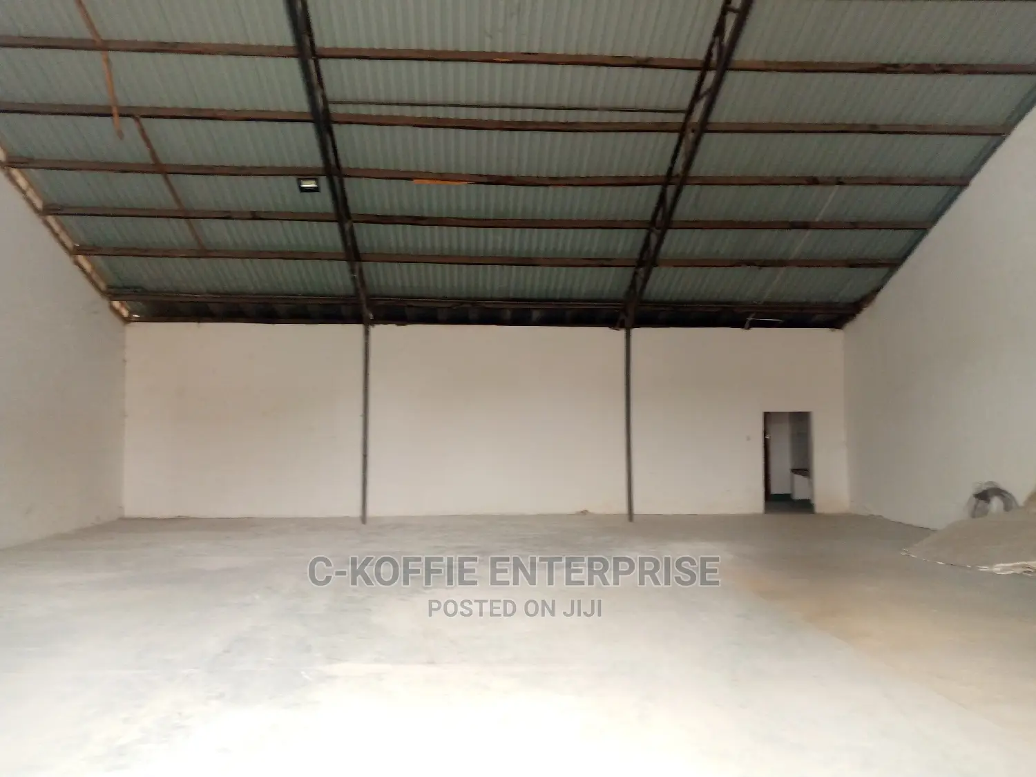 350 SQM + 5bedrooms Aprtmt at NIA for Rent