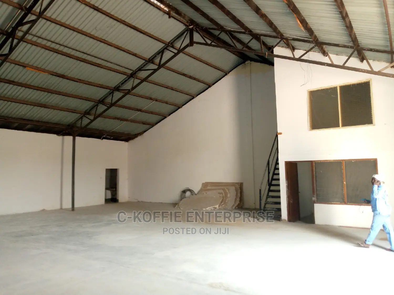 350 SQM + 5bedrooms Aprtmt at NIA for Rent