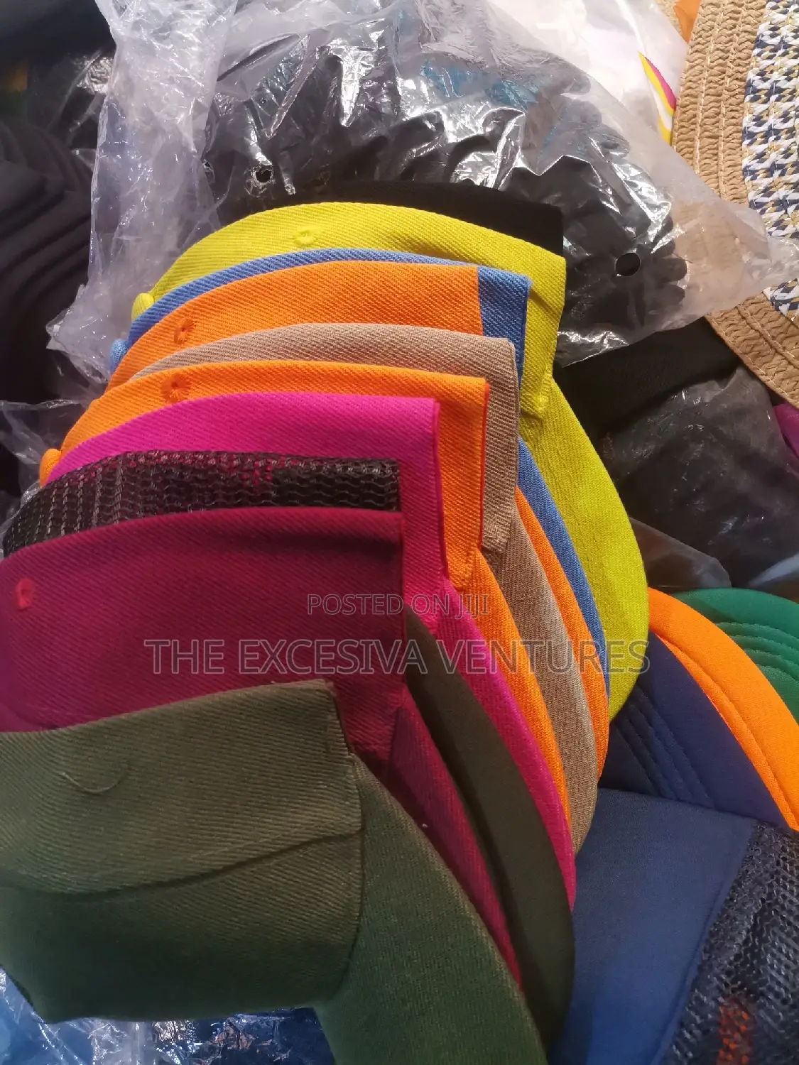 Plain Caps
