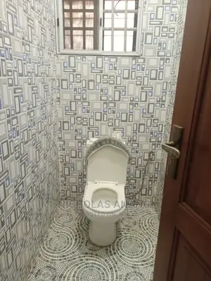 1bdrm Apartment in Dorns Properties, New Town for Rent