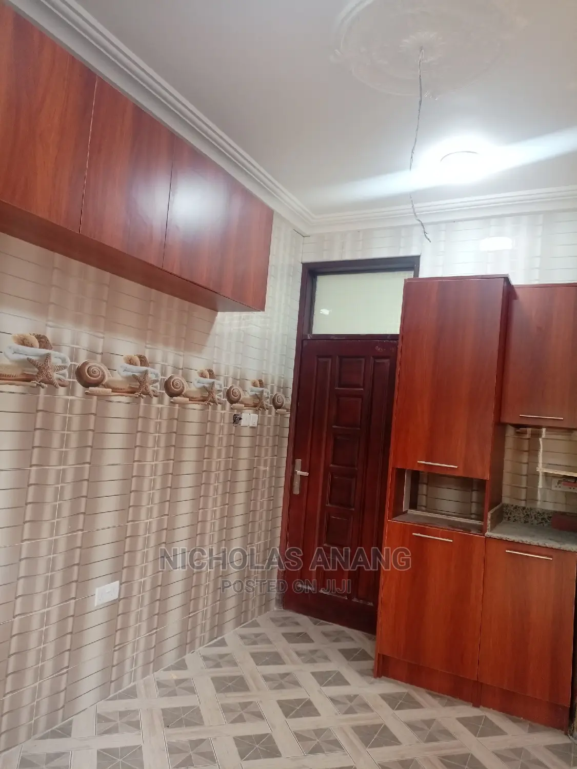 2bdrm Apartment in Dorns Properties, New Town for rent
