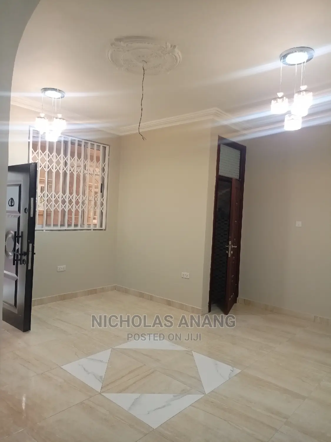 2bdrm Apartment in Dorns Properties, New Town for rent