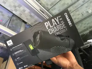 JBL Charge 5