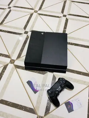 Black Ps4 Fat With Games