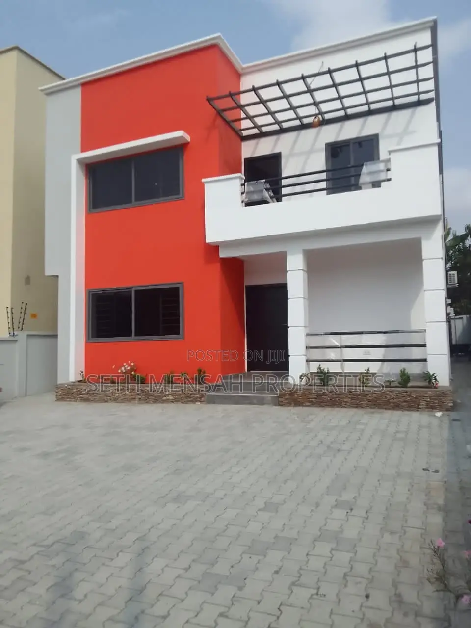 3bdrm House in Achimota for Rent