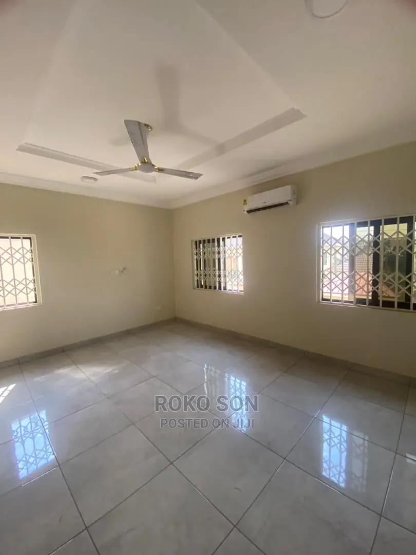 4bdrm Duplex in Dr Roko, Adjiriganor for rent