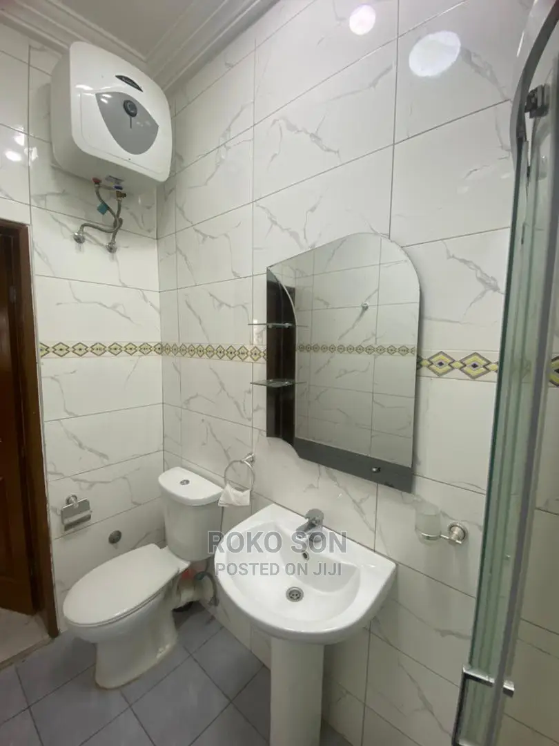 4bdrm Duplex in Dr Roko, Adjiriganor for rent