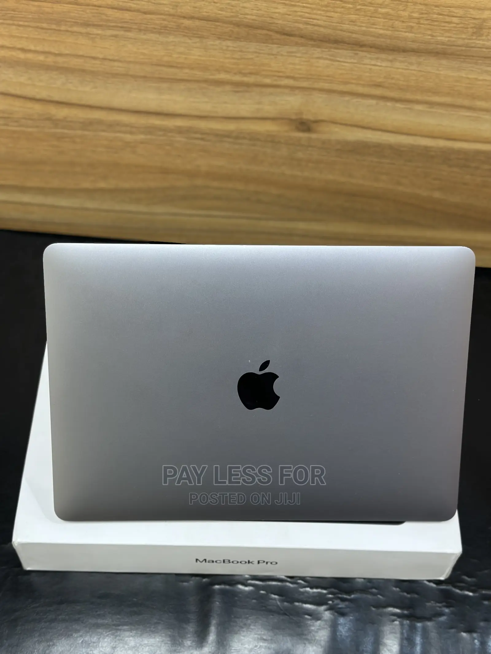 Laptop Apple MacBook Pro 8GB Apple M2 SSD 256GB