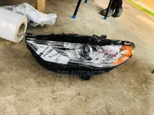 Ford Fusion 2017 Headlight Pair LED