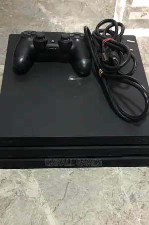 Slightly Used Ps4 Pro